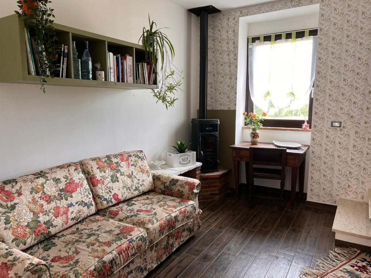 La Casa Di Gigi Lägenhet Fossa Exteriör bild